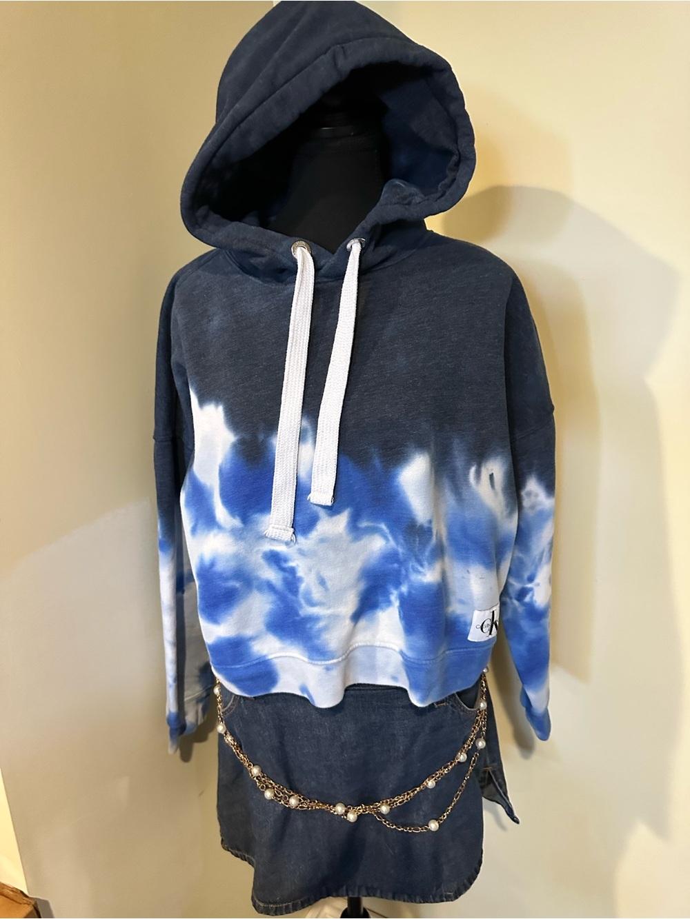 Calvin Klein Blue & White Tie-Dye Cropped Hoodie